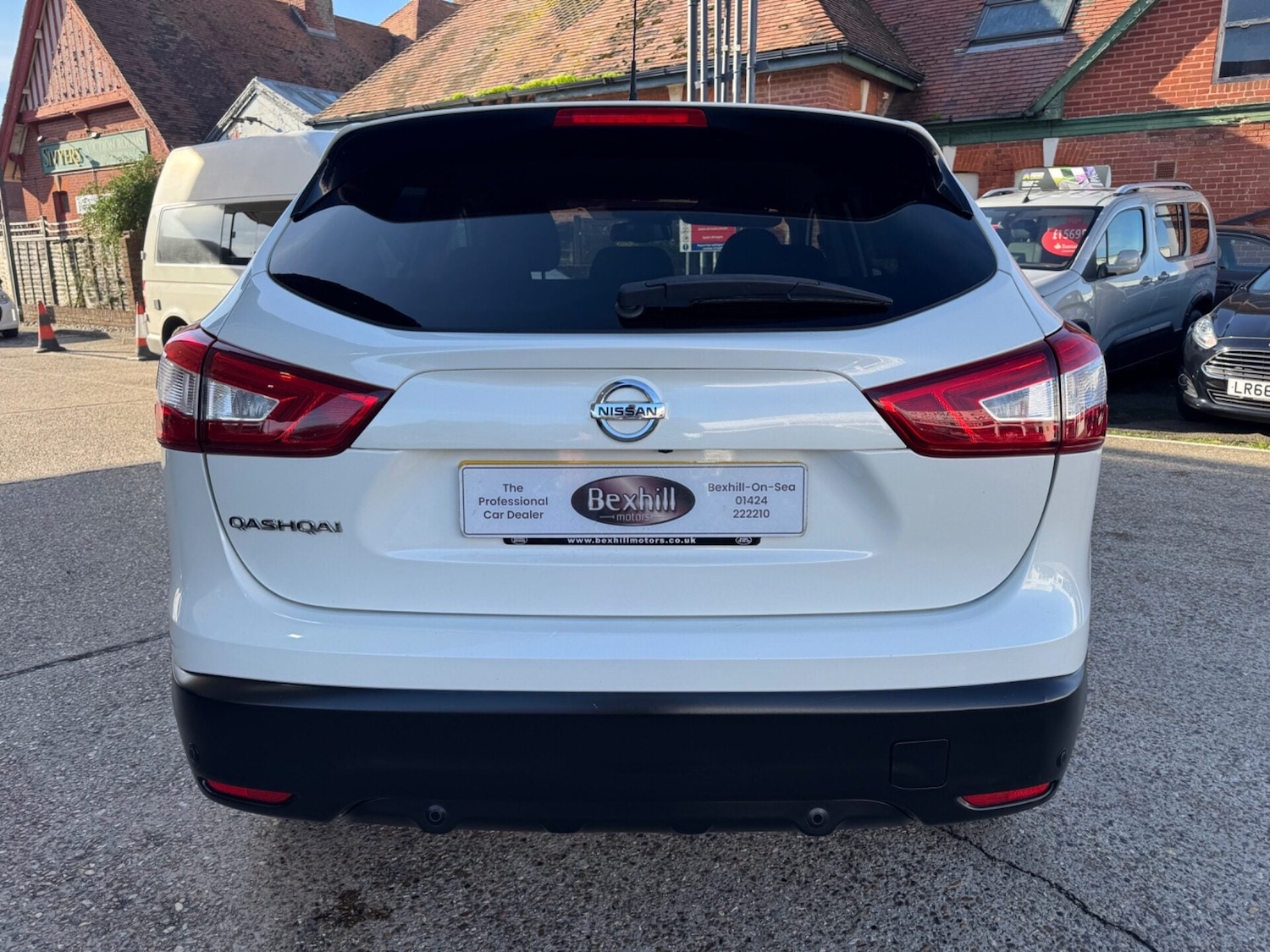 Used Nissan Qashqai 2017 for sale - 76723988: Photo 9