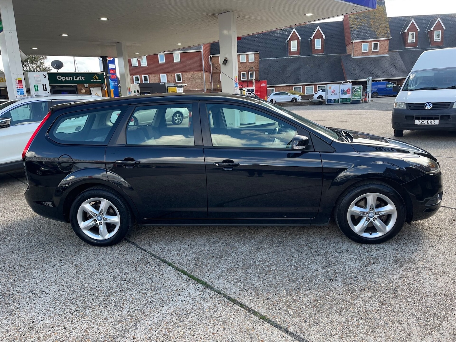 Used Ford Focus 2011 for sale - 76363139: Photo 8