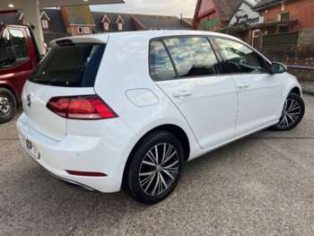 Used Volkswagen Golf 2018 for sale - 74825780: Photo