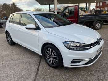 Used Volkswagen Golf 2018 for sale - 74825780: Photo