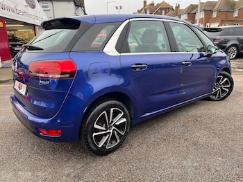 Used Citroen C4 Picasso 2016 for sale - 77233635: Photo