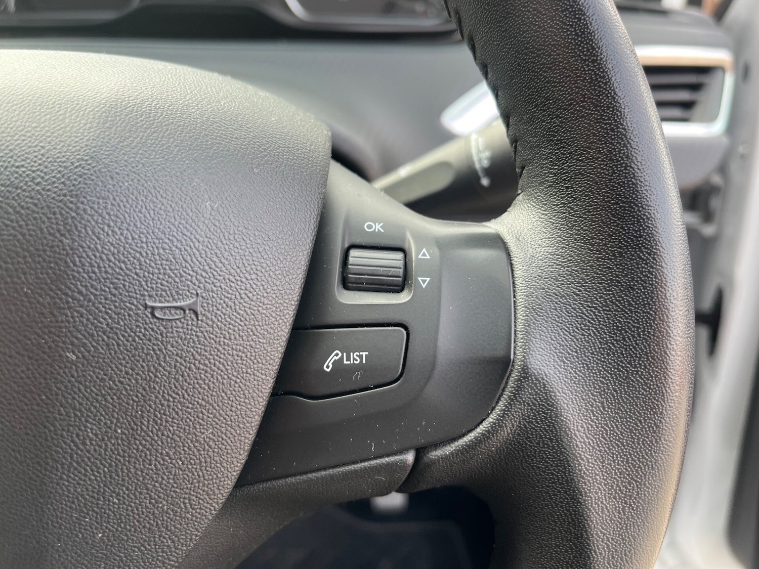 Used Peugeot 2008 2016 for sale - 76236473: Photo 15