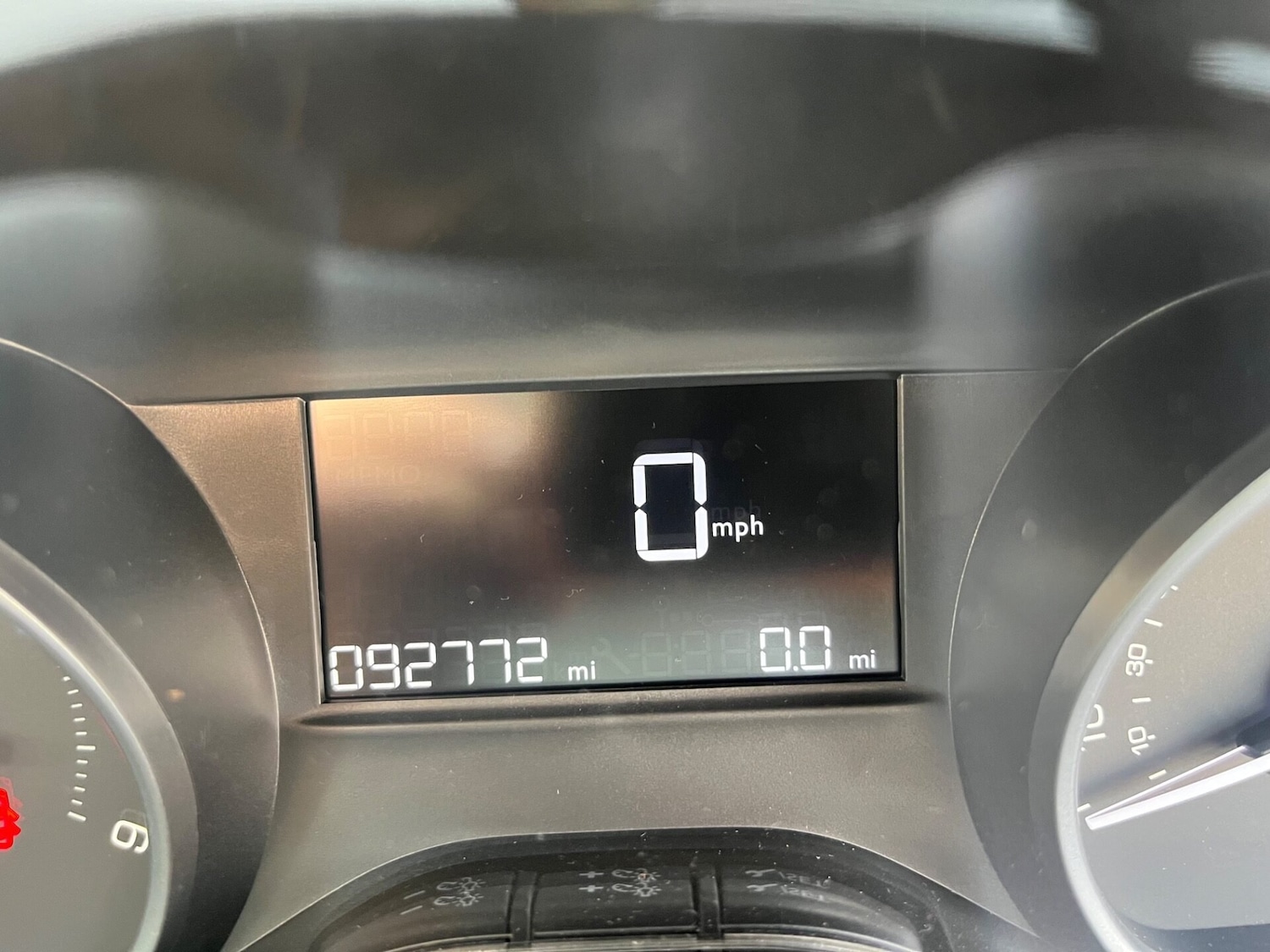 Used Peugeot 2008 2016 for sale - 76236473: Photo 21