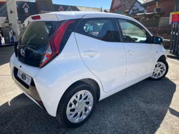 Used Toyota AYGO 2021 for sale - 74824712: Photo