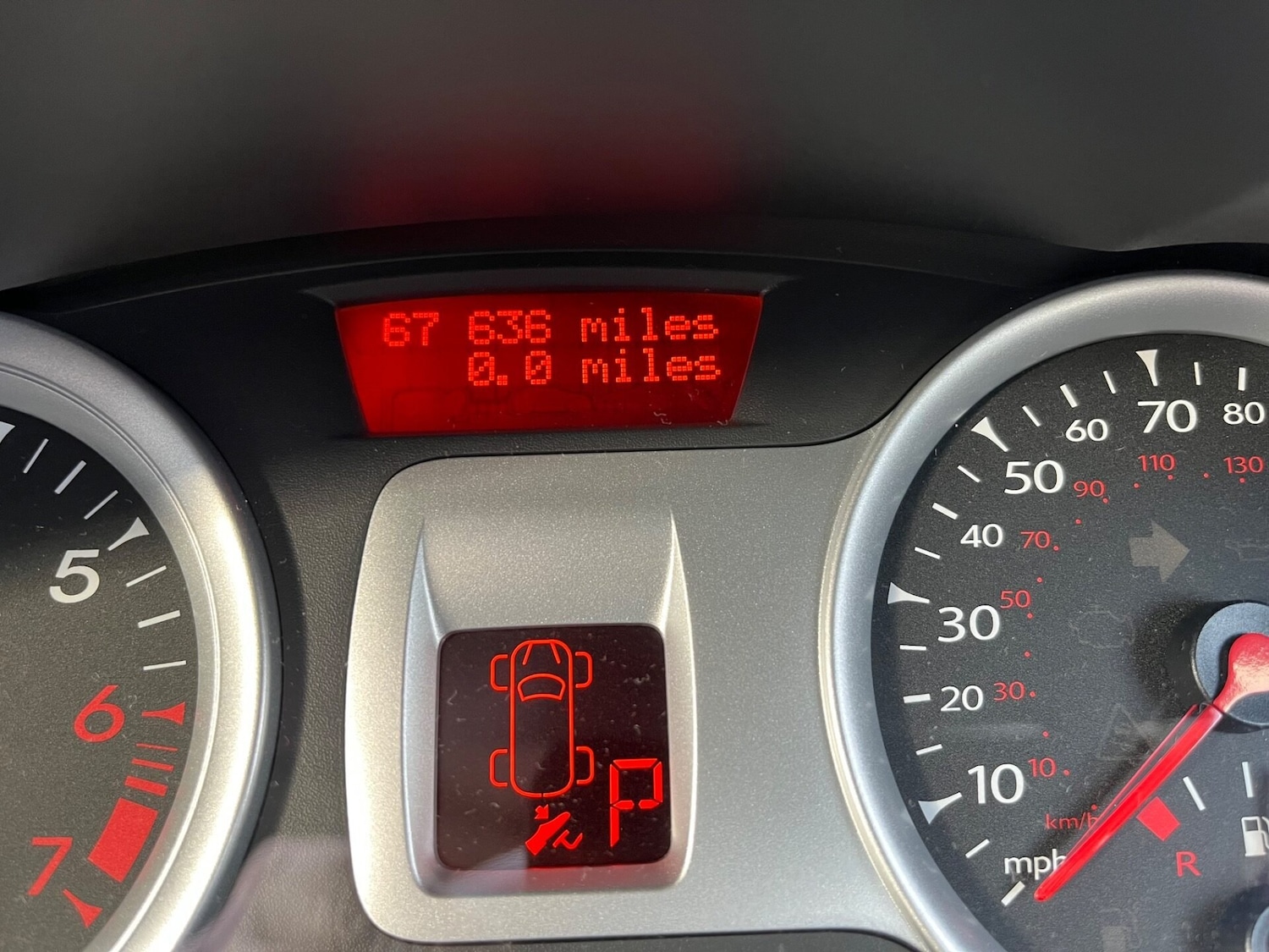 Used Renault Clio 2011 for sale - 76334341: Photo 18