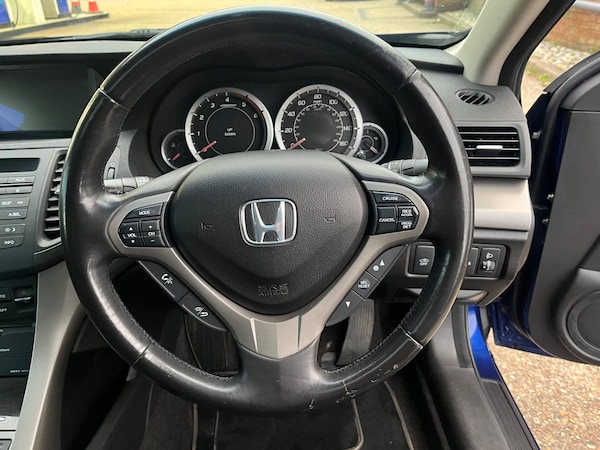 Used Honda Accord 2009 for sale - 74205727: Photo 15