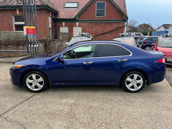 Used Honda Accord 2009 for sale - 74205727: Photo 2