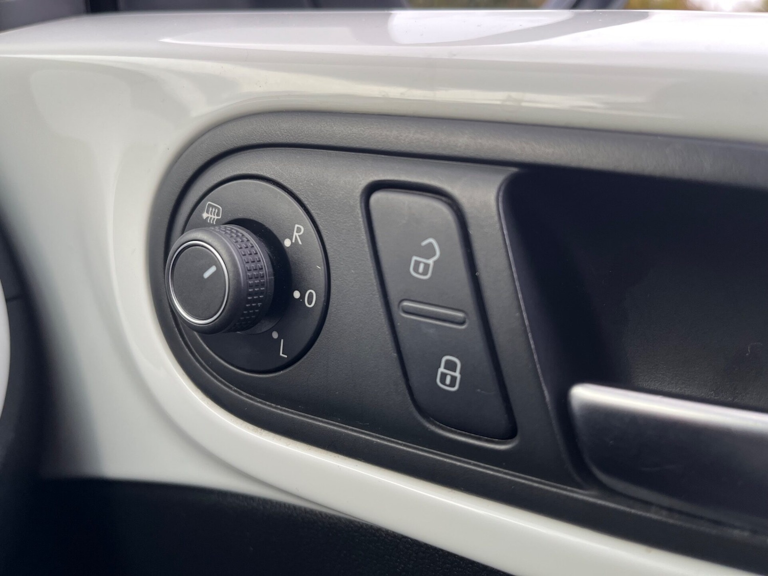 Used Volkswagen Beetle 2015 for sale - 76334348: Photo 21