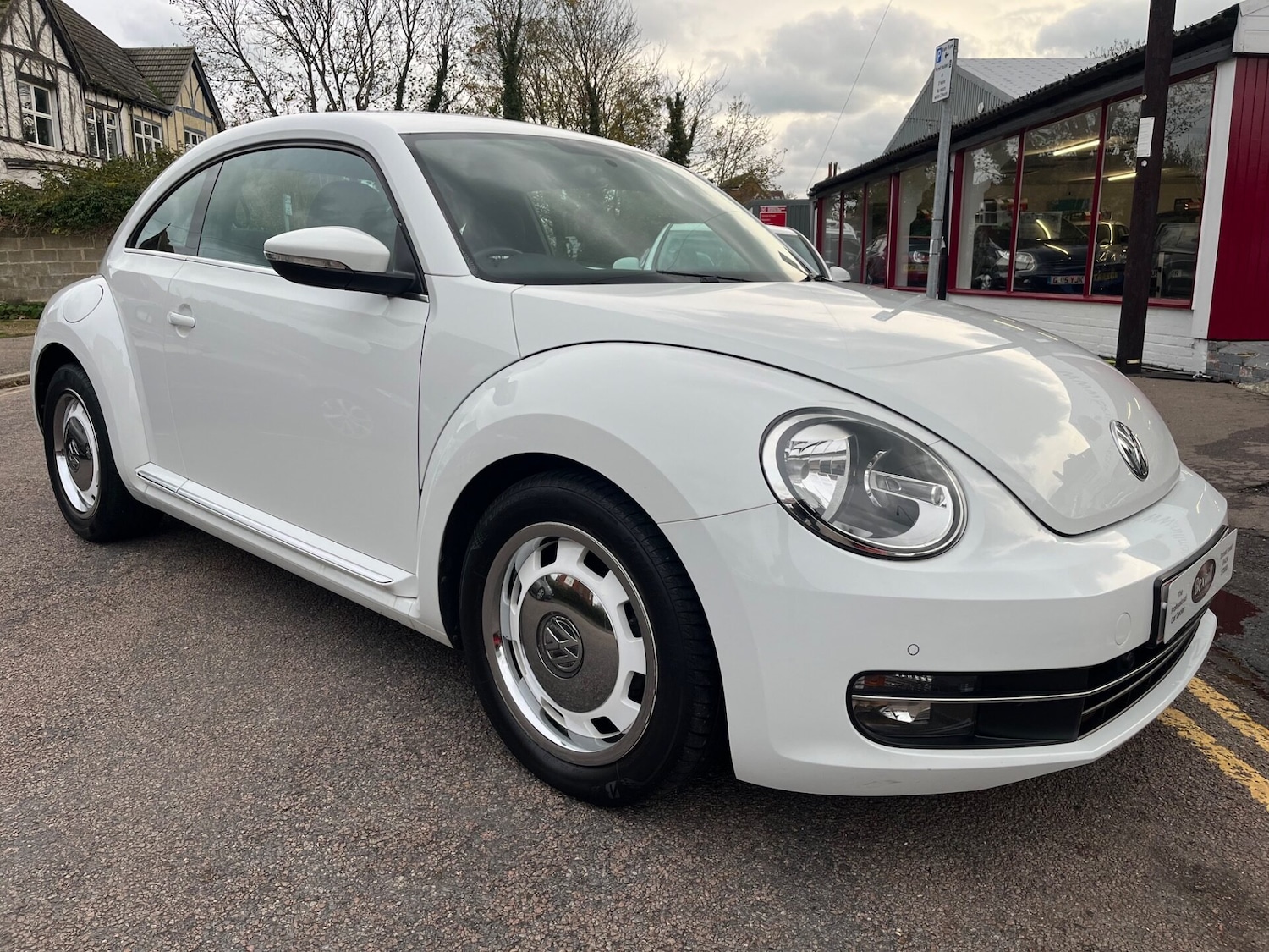 Used Volkswagen Beetle 2015 for sale - 76334348: Photo 4