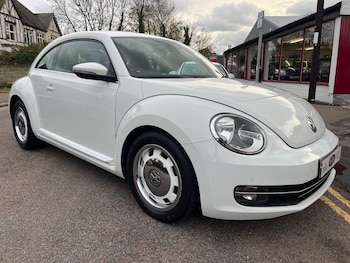 Used Volkswagen Beetle 2015 for sale - 76334348: Photo