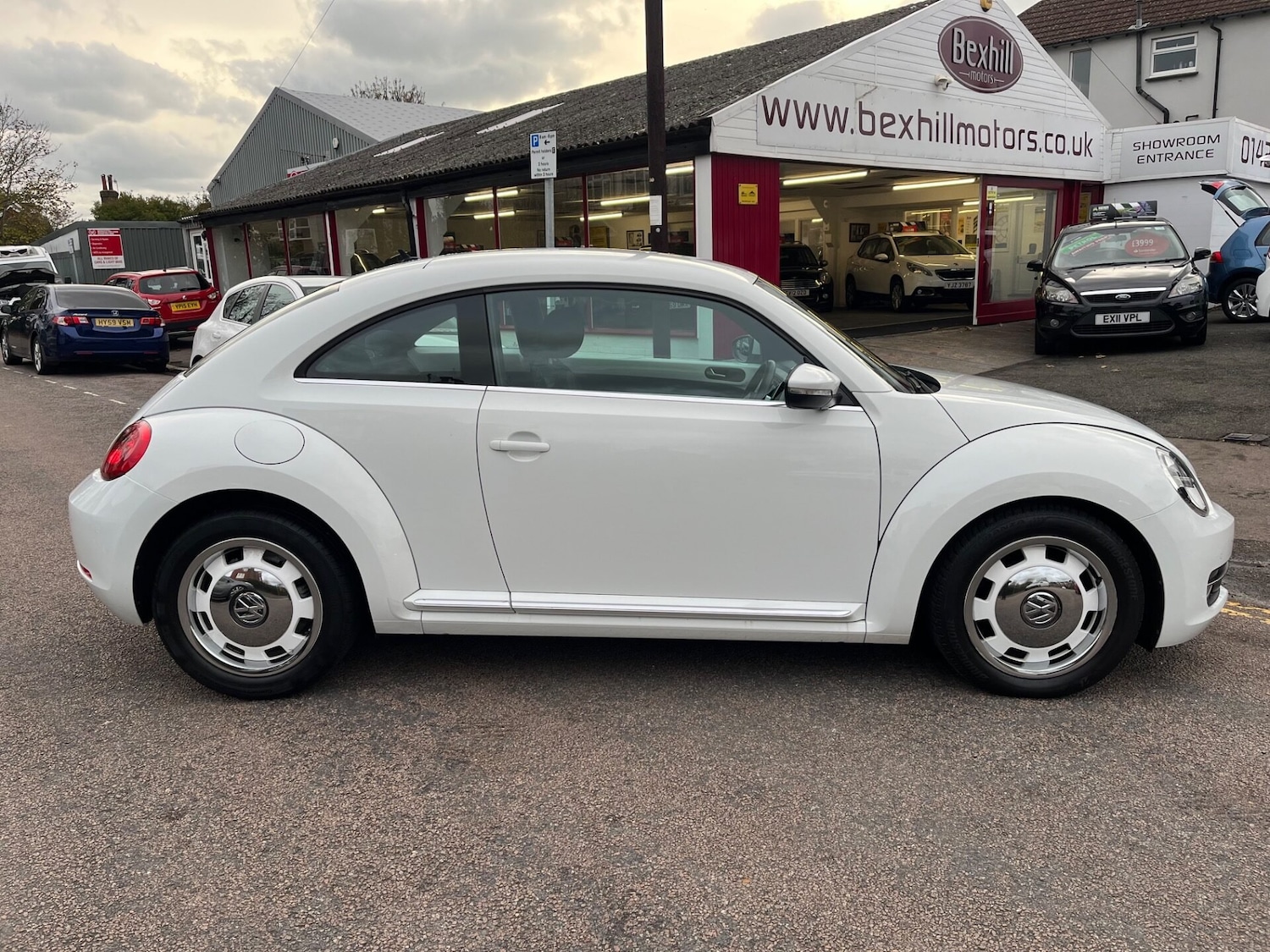 Used Volkswagen Beetle 2015 for sale - 76334348: Photo 8