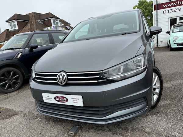 Used Volkswagen Touran 2016 for sale - 75423468: Photo 2