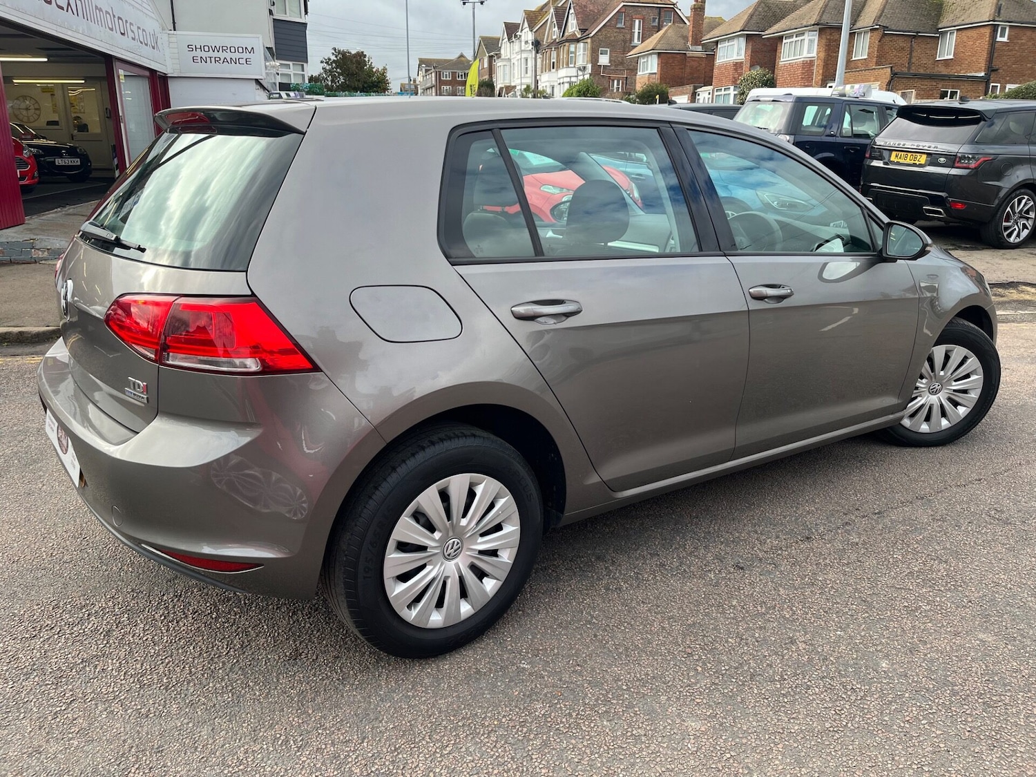 Used Volkswagen Golf 2013 for sale - 77501303: Photo 2