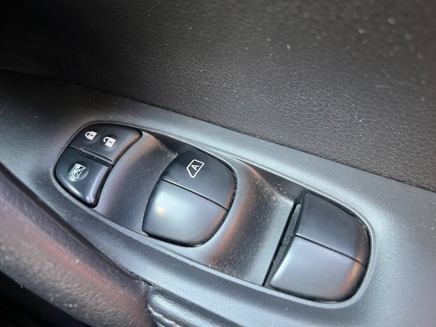 Used Nissan X-Trail 2018 for sale - 77530445: Photo 32