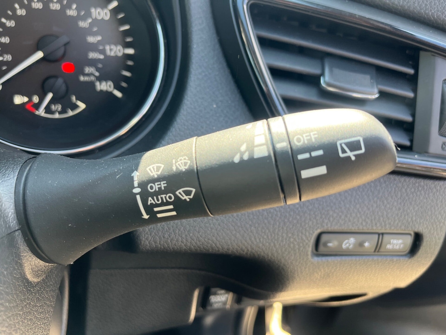 Used Nissan X-Trail 2018 for sale - 77530445: Photo 36