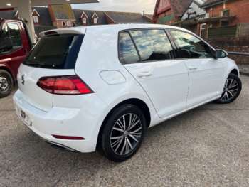 Used Volkswagen Golf 2018 for sale - 75422686: Photo