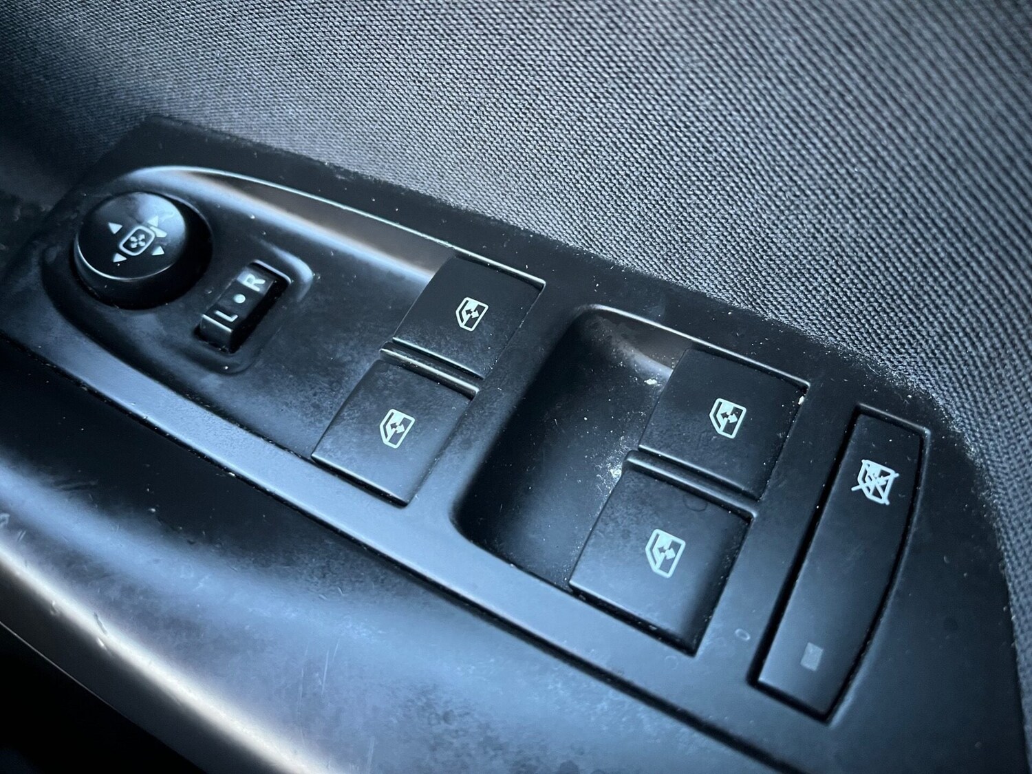 Used Vauxhall Astra 2017 for sale - 76807111: Photo 26