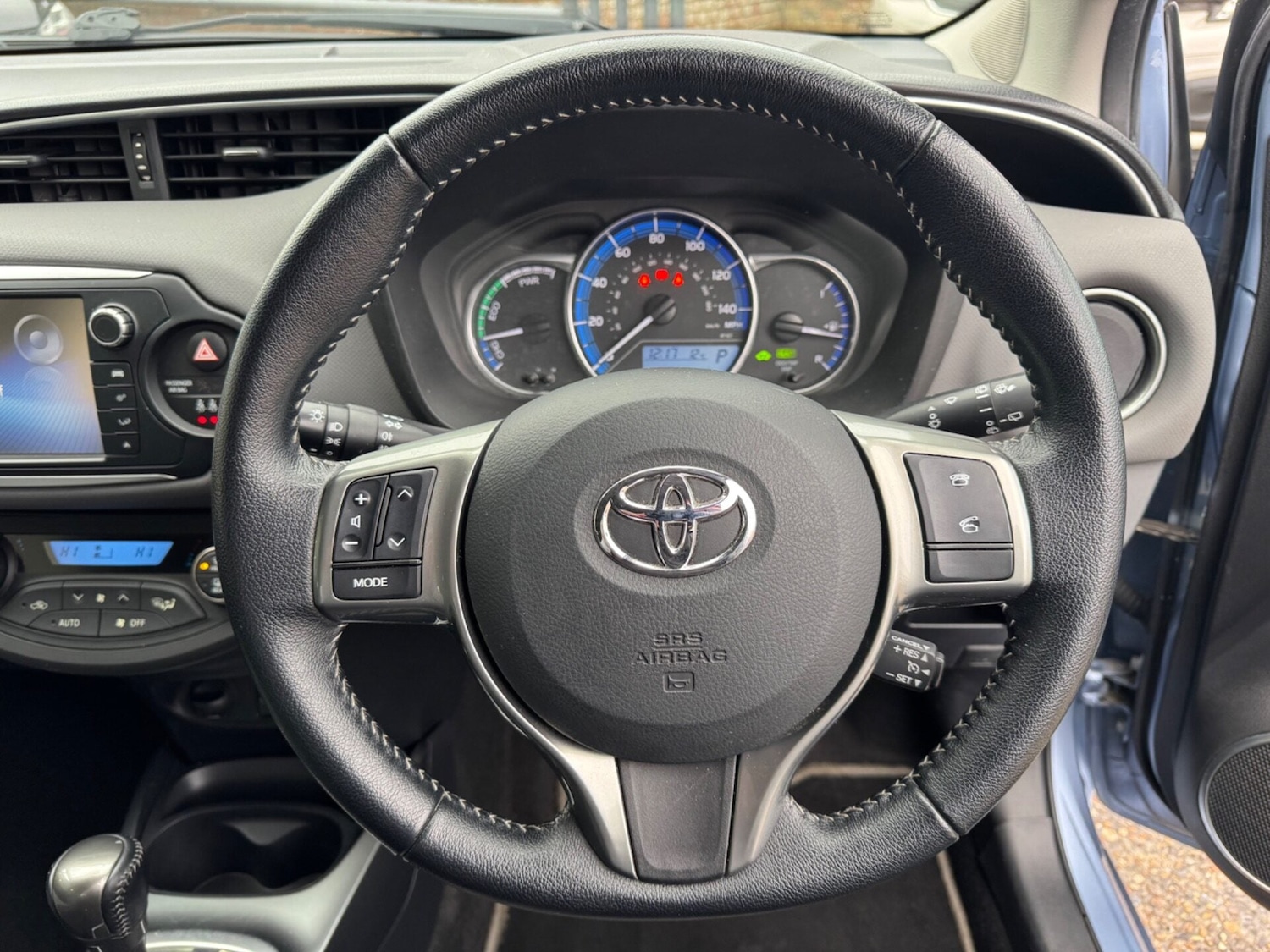Used Toyota Yaris 2017 for sale - 78070139: Photo 12