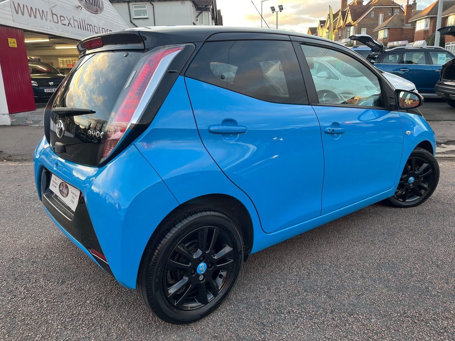 Used Toyota AYGO 2015 for sale - 76625319: Photo 2