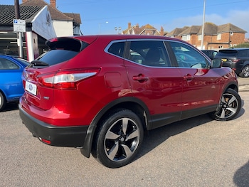 Used Nissan Qashqai 2015 for sale - 77675567: Photo