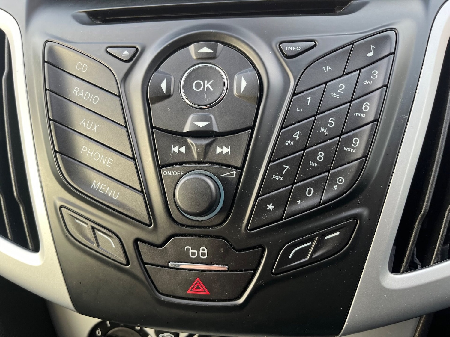 Used Ford Focus 2014 for sale - 76576677: Photo 15