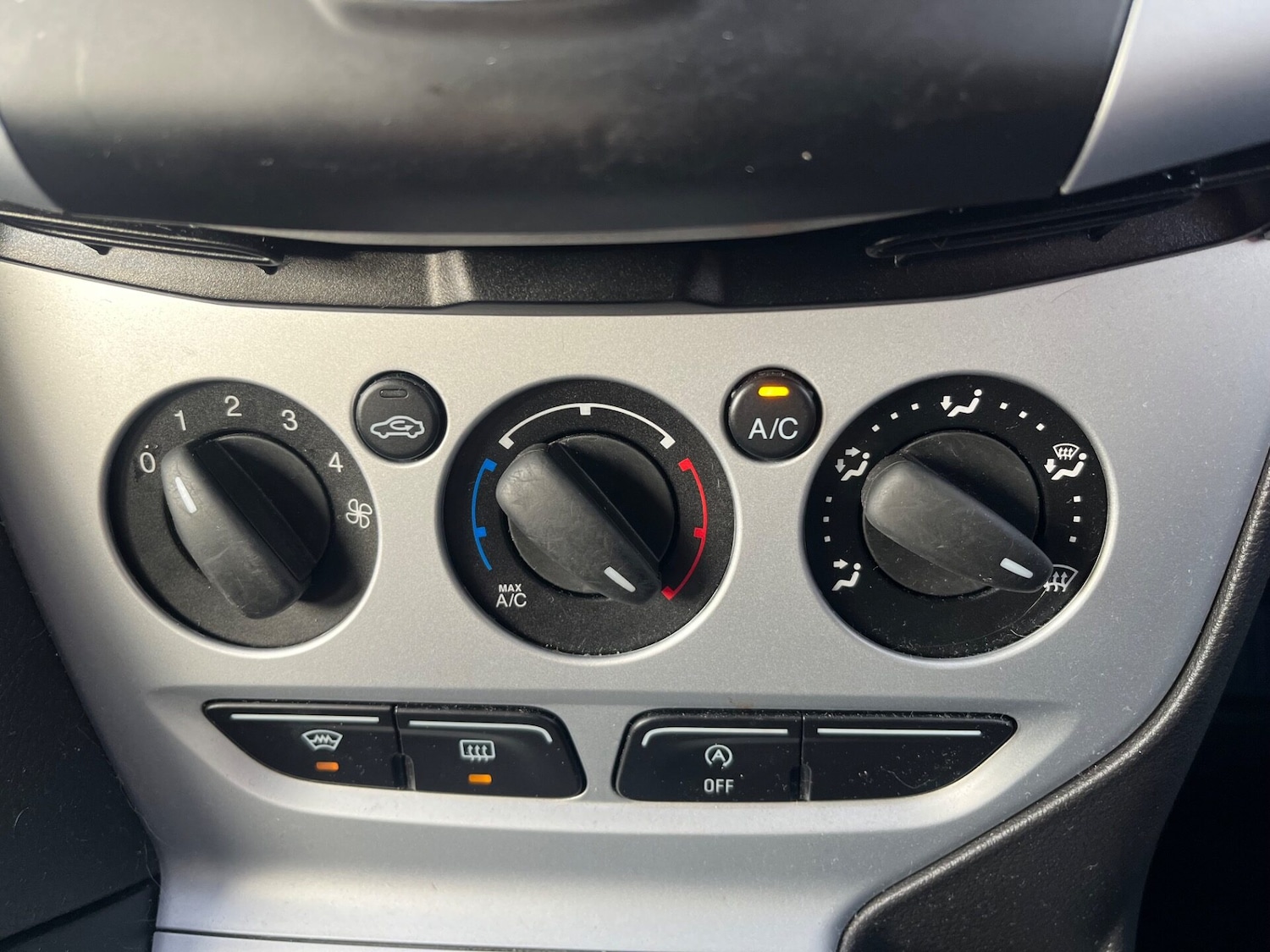 Used Ford Focus 2014 for sale - 76576677: Photo 17