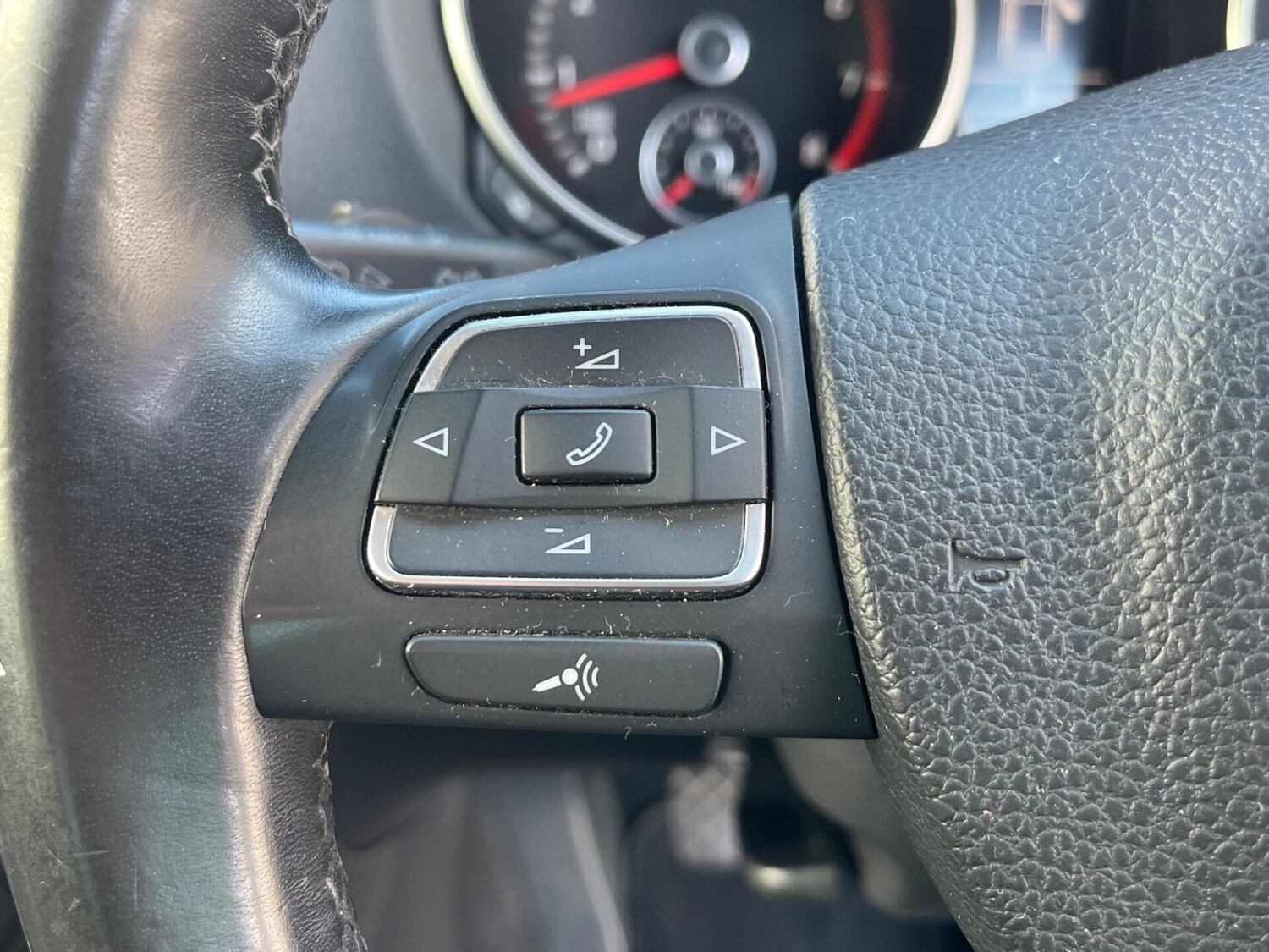 Used Volkswagen Golf 2012 for sale - 76243039: Photo 13