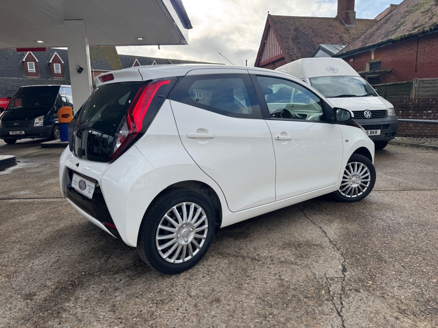Used Toyota AYGO 2020 for sale - 78027301: Photo 2