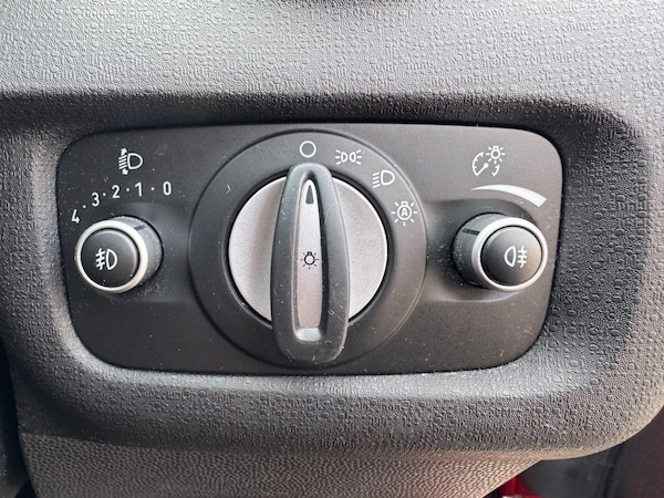 Used Ford Fiesta 2013 for sale - 76236472: Photo 15