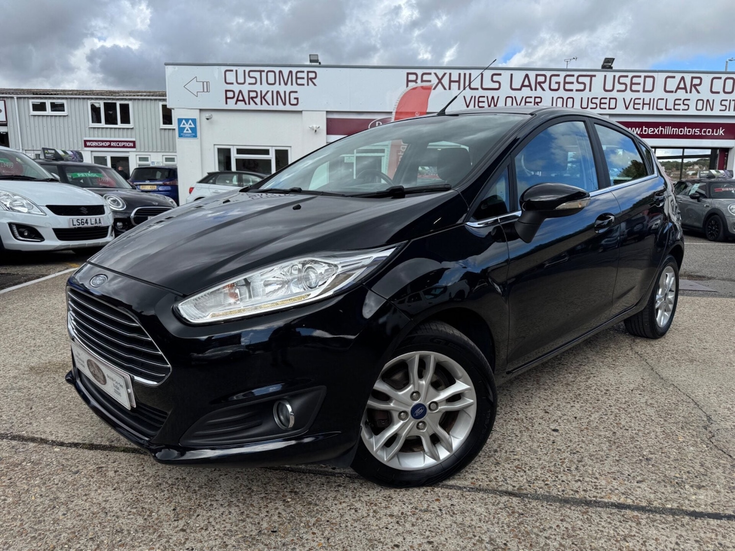 Used Ford Fiesta 2016 for sale - 76961705: Photo 1