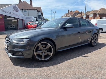 Used Audi A4 2014 for sale - 79143080: Photo