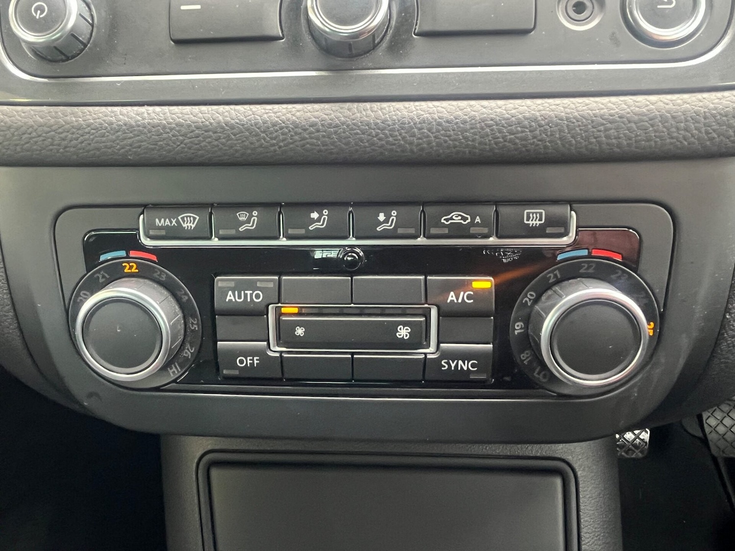 Used Volkswagen Tiguan 2014 for sale - 76961704: Photo 17