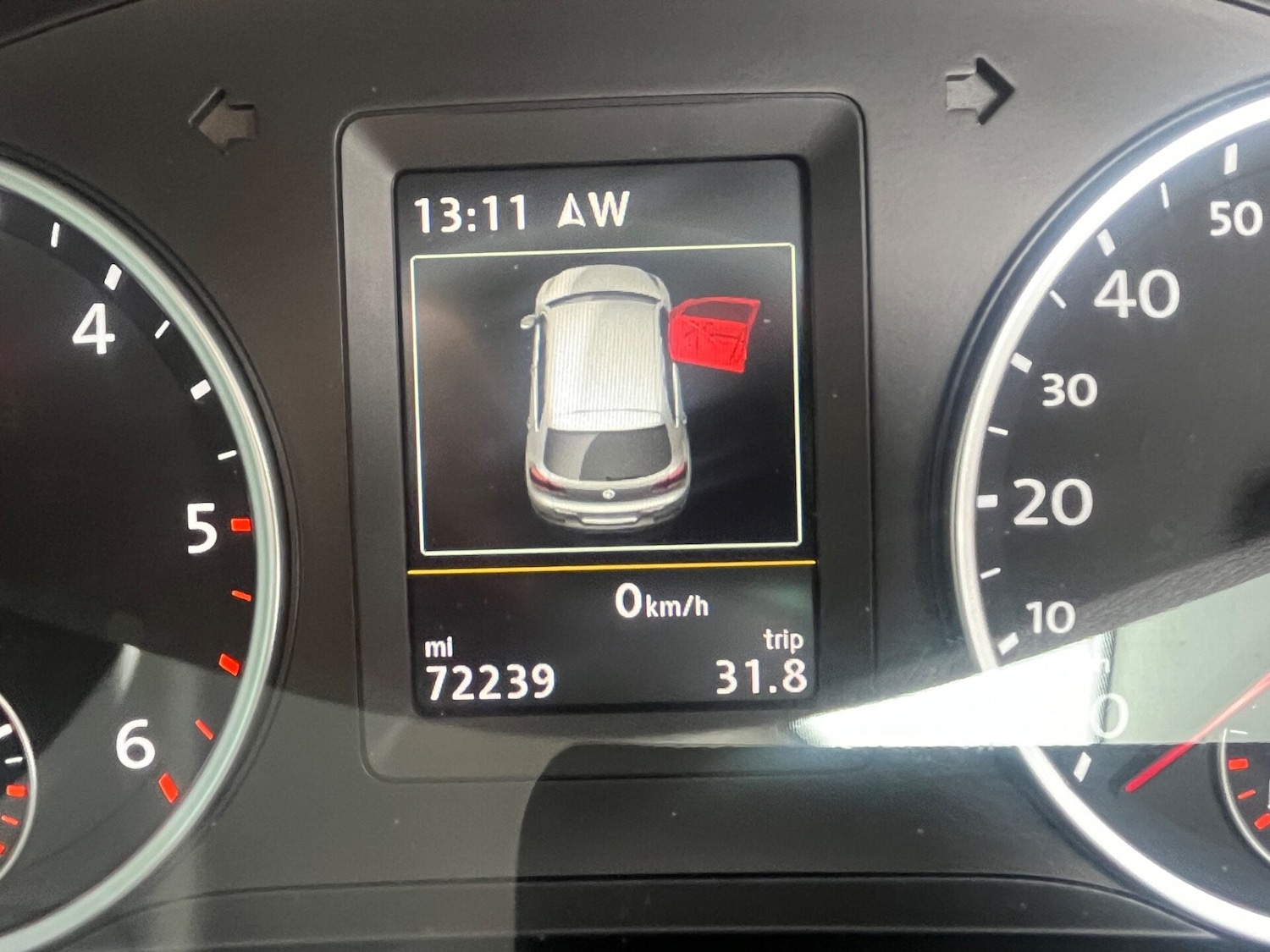 Used Volkswagen Tiguan 2014 for sale - 76961704: Photo 23