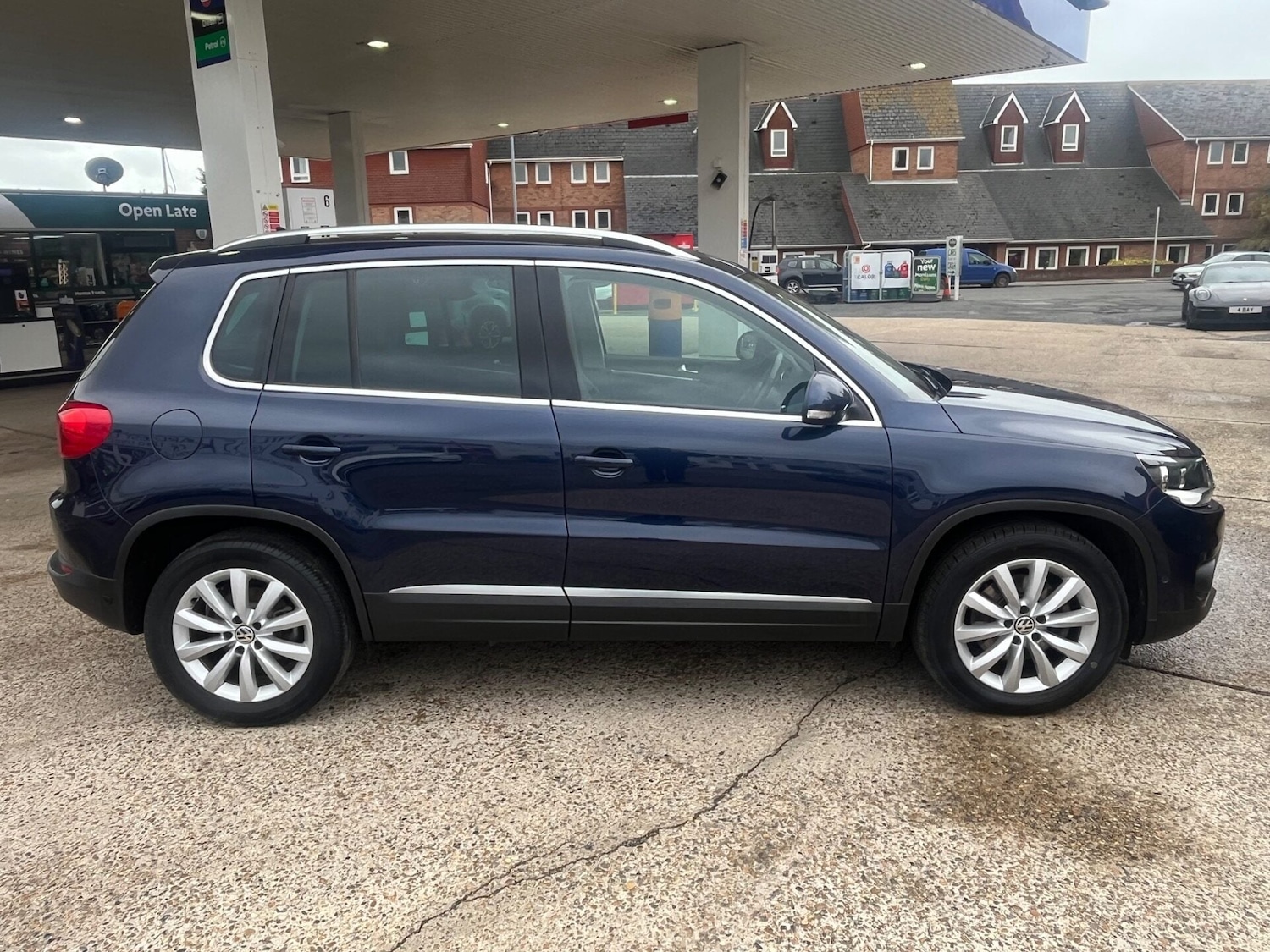 Used Volkswagen Tiguan 2014 for sale - 76961704: Photo 8