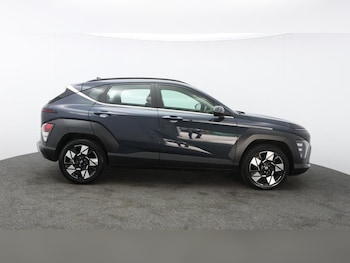 Used Hyundai KONA 2023 for sale - 77117017: Photo