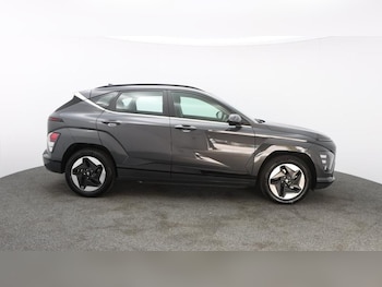 Used Hyundai KONA 2023 for sale - 77116651: Photo