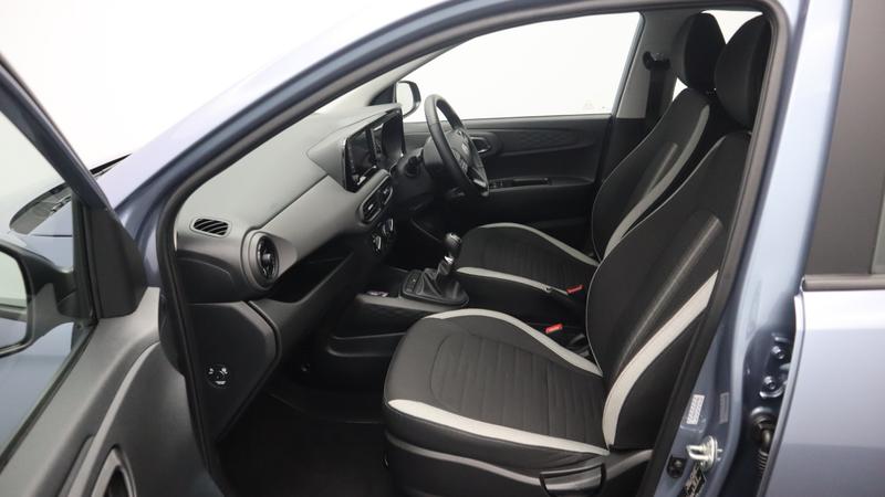 Used Hyundai i10 2025 for sale - 77117073: Photo 9