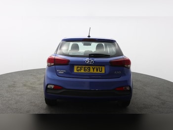 Used Hyundai i20 2019 for sale - 77117250: Photo