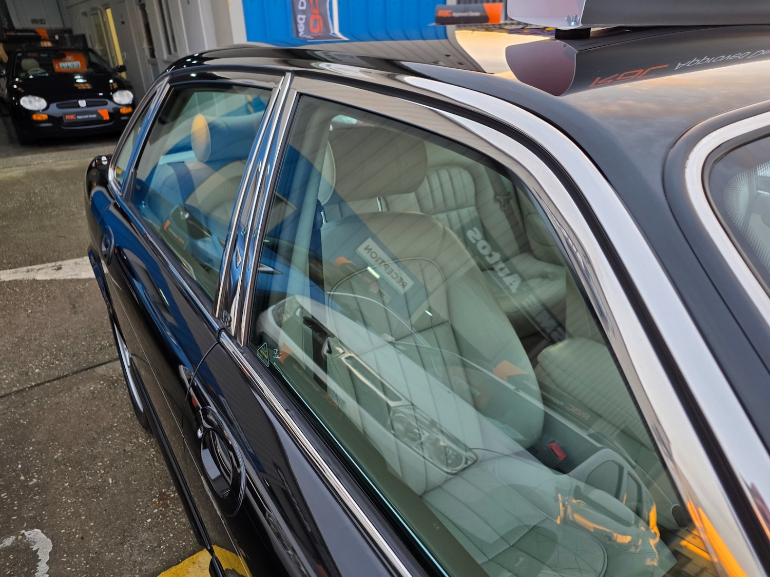 Used Jaguar XJ 2001 for sale - 76504902: Photo 15