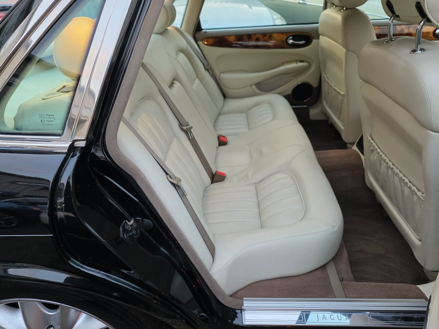 Used Jaguar XJ 2001 for sale - 76504902: Photo 53