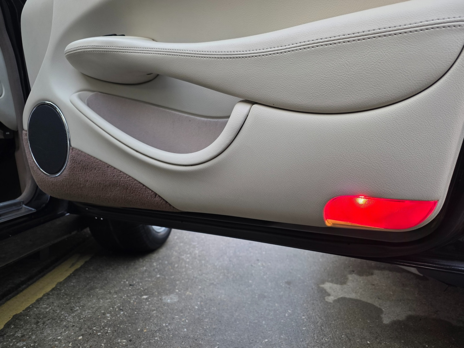 Used Jaguar XJ 2001 for sale - 76504902: Photo 57