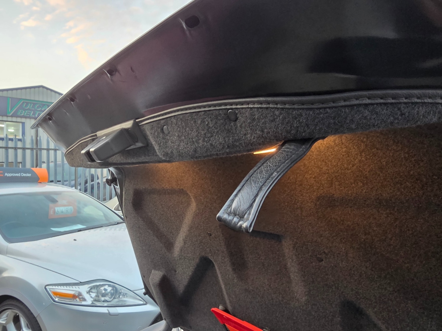 Used Jaguar XJ 2001 for sale - 76504902: Photo 77