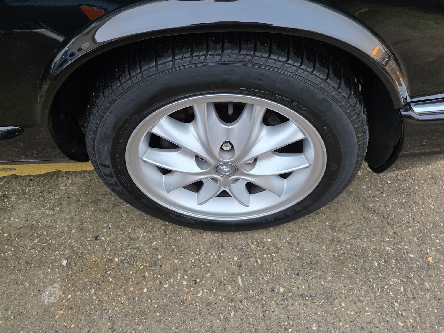 Used Jaguar XJ 2001 for sale - 76504902: Photo 84