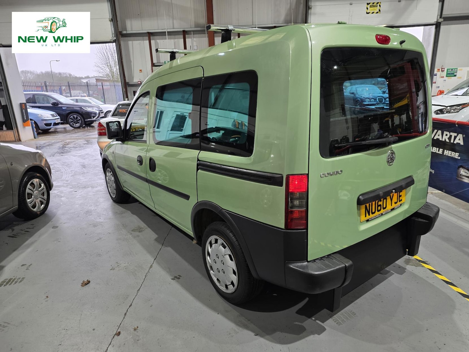 Used Vauxhall Combo 2010 for sale - 78046030: Photo 2