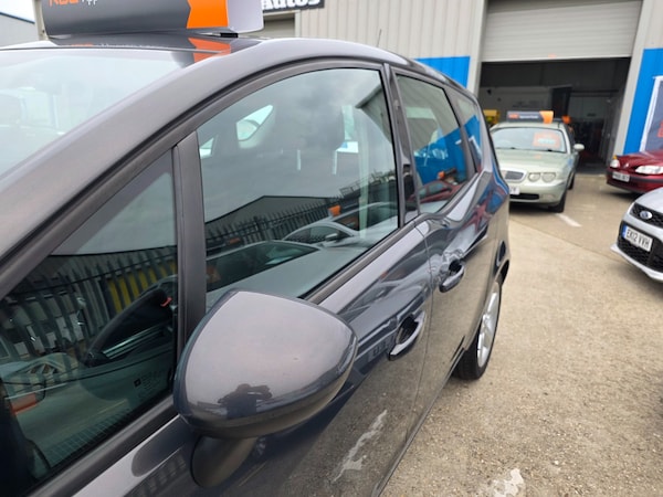 Used Vauxhall Meriva 2016 for sale - 76304600: Photo 24