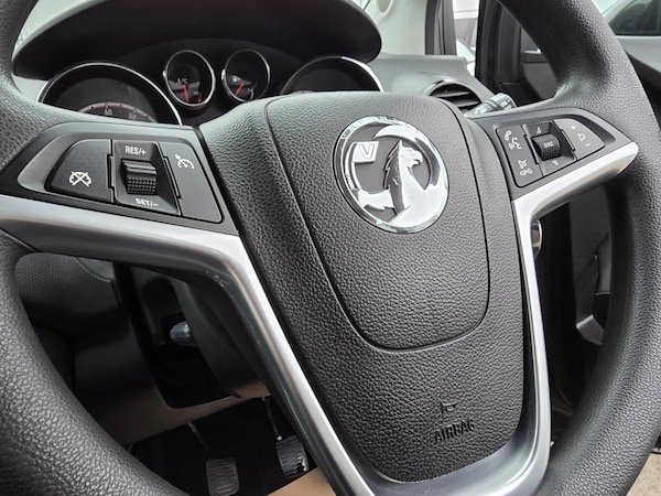 Used Vauxhall Meriva 2016 for sale - 76304600: Photo 32
