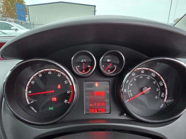 Used Vauxhall Meriva 2016 for sale - 76304600: Photo 42
