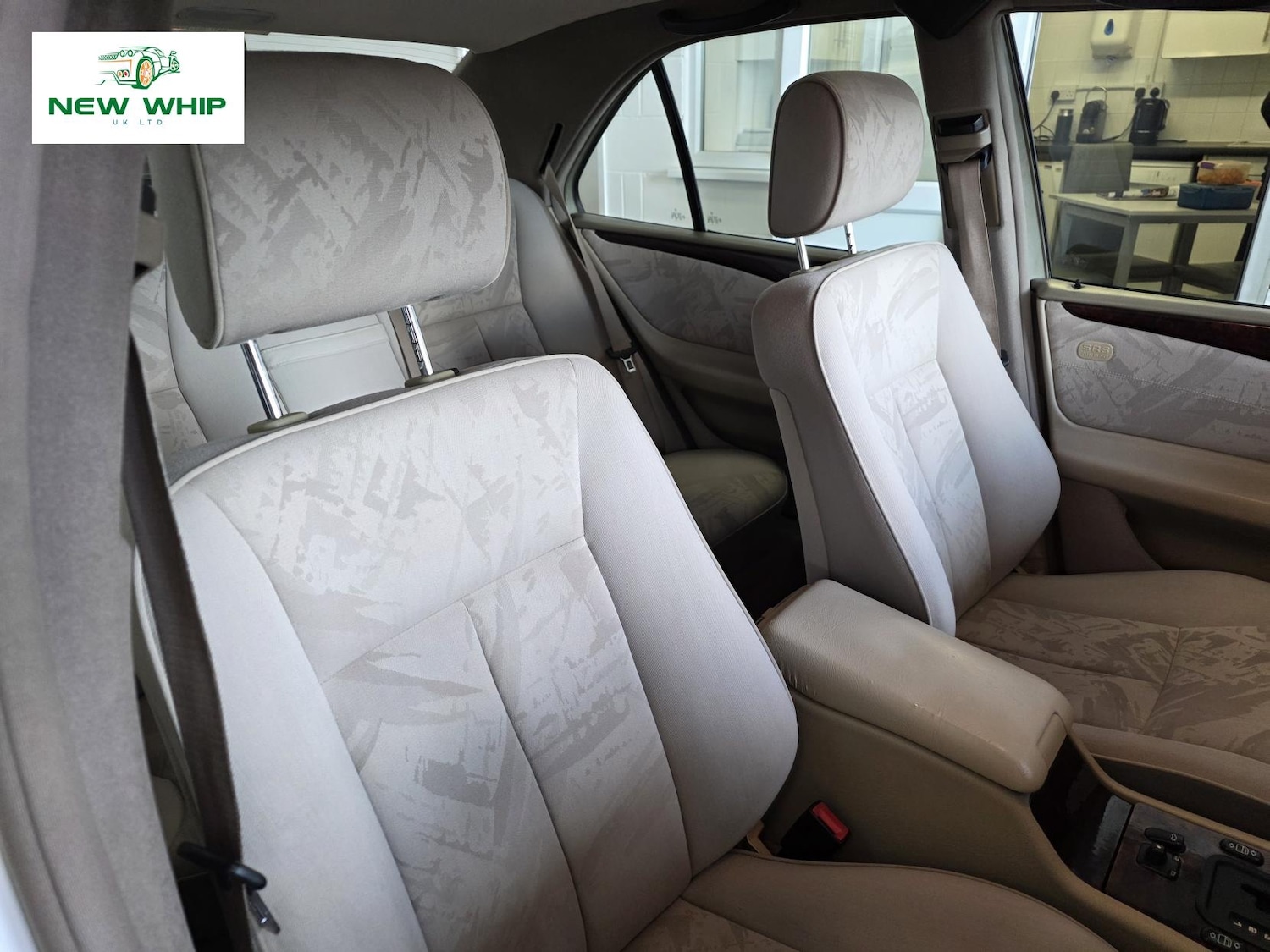 Used Mercedes-Benz E Class 1998 for sale - 76045610: Photo 19