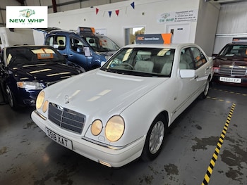 Used Mercedes-Benz E-Class 1998 for sale - 76045610: Photo