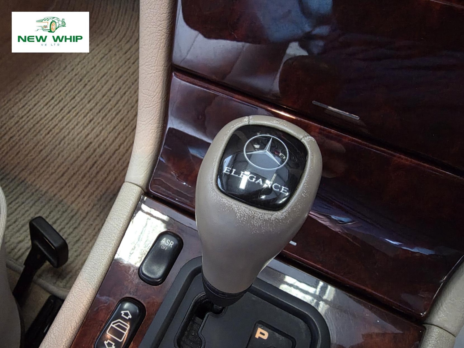 Used Mercedes-Benz E Class 1998 for sale - 76045610: Photo 27